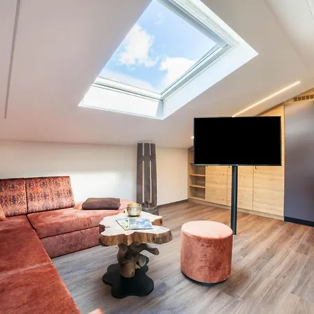 Zypresse Apartment