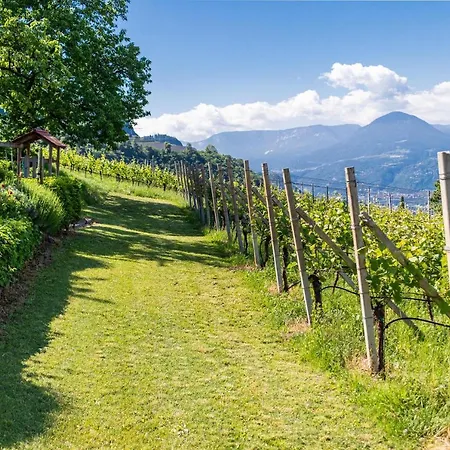 Apartment Zypresse Merano